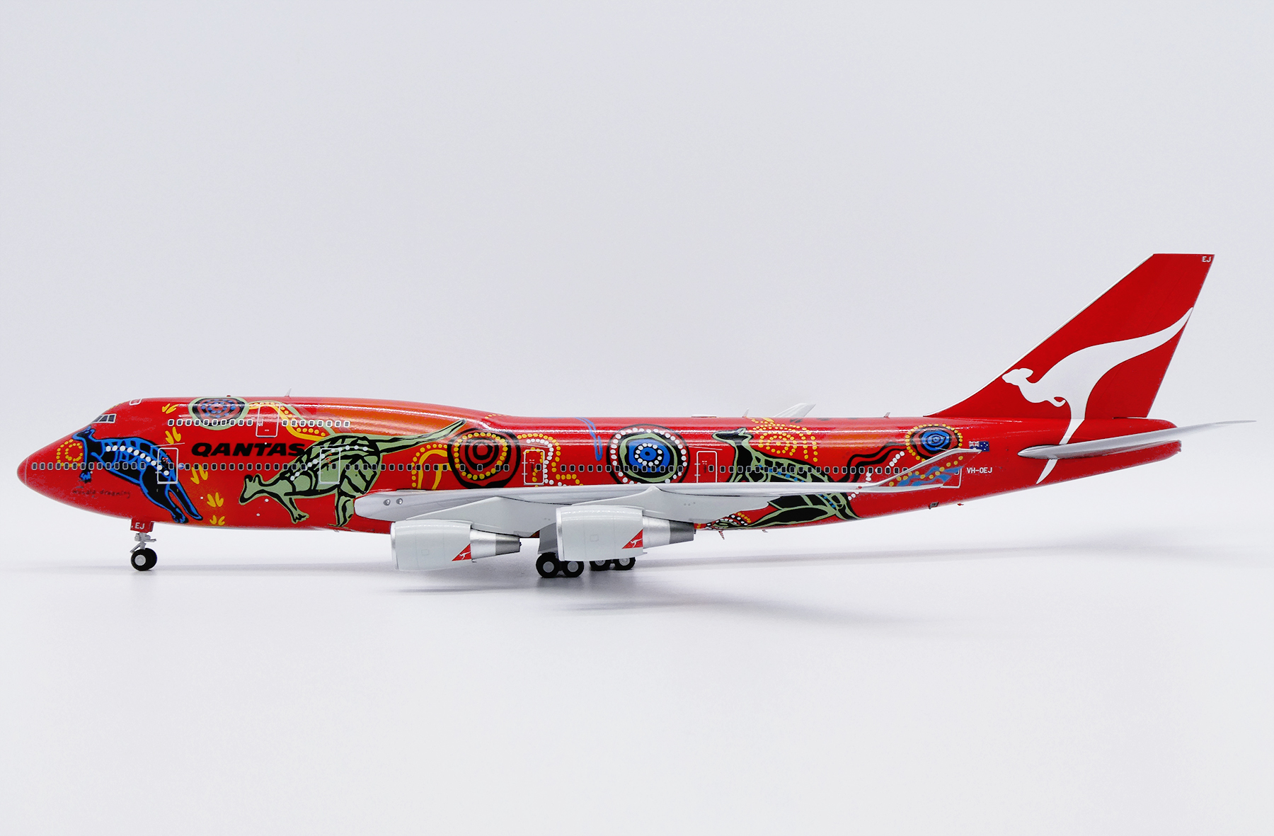 ScaleModelStore.com :: JC Wings 1:200 - XX20377 - Qantas Boeing