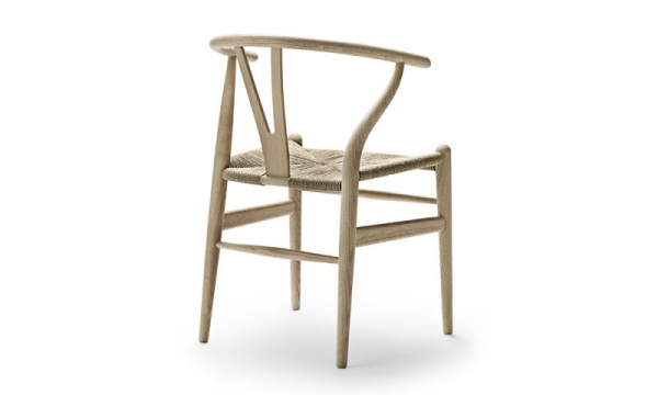 Yチェア CH24 SH43cm / オーク材 ソープ仕上げ 日本サイズCarl Hansen