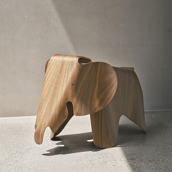 イームズエレファント / プライウッド ウォルナットVitra（ヴィトラ