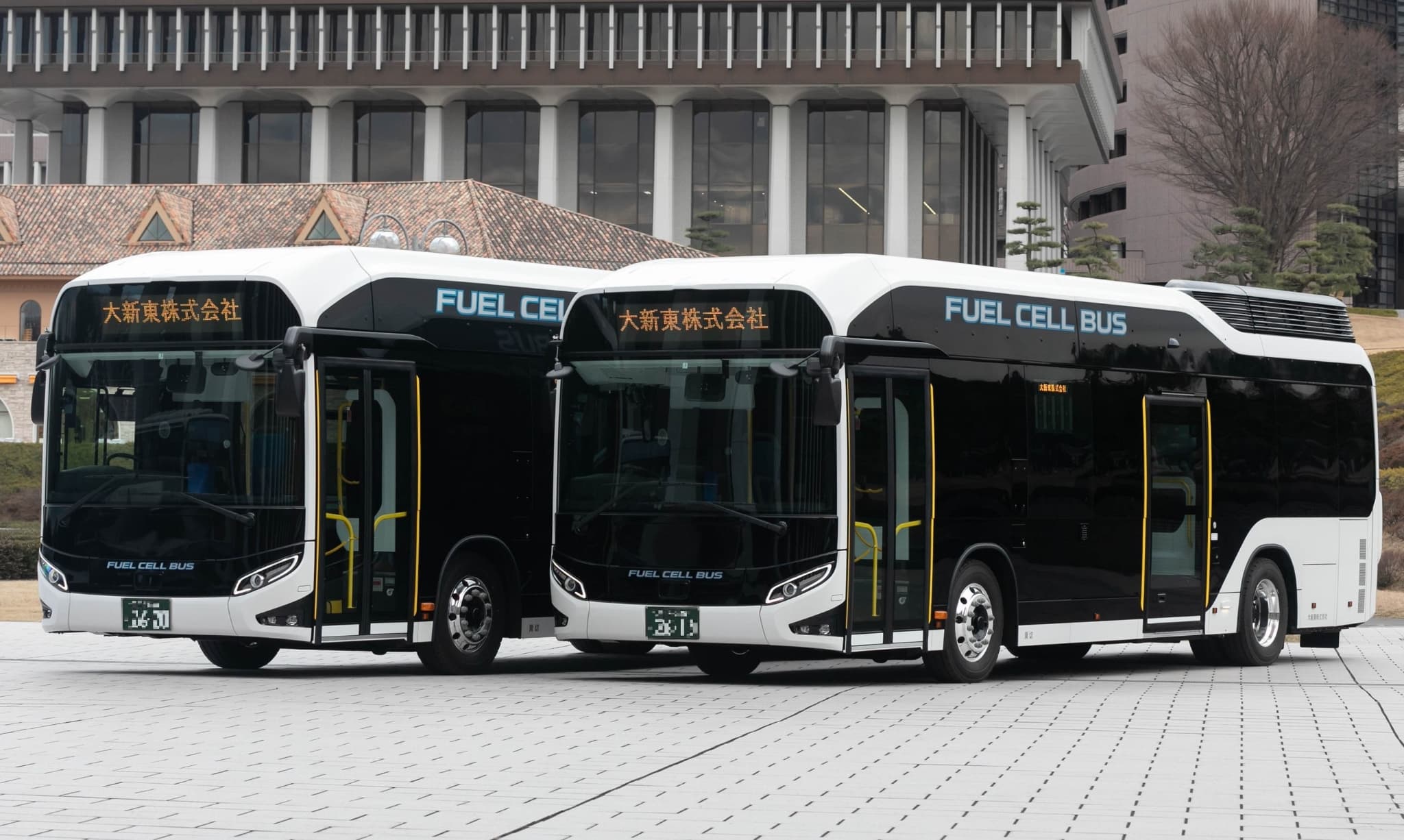 スクールバス運行としては国内初！ 水素を活用した燃料電池バスを追加