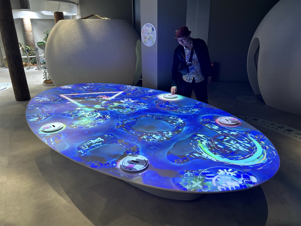 パナソニックグループ パビリオン「ノモの国」 展示エリア「大地