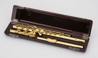 管楽器フルート】アルタス創立25周年記念モデルのフルート在庫あります