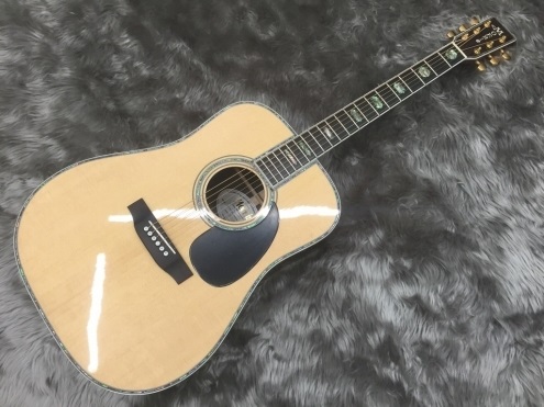 アコースティックギター】Morris 50周年記念モデル入荷しました