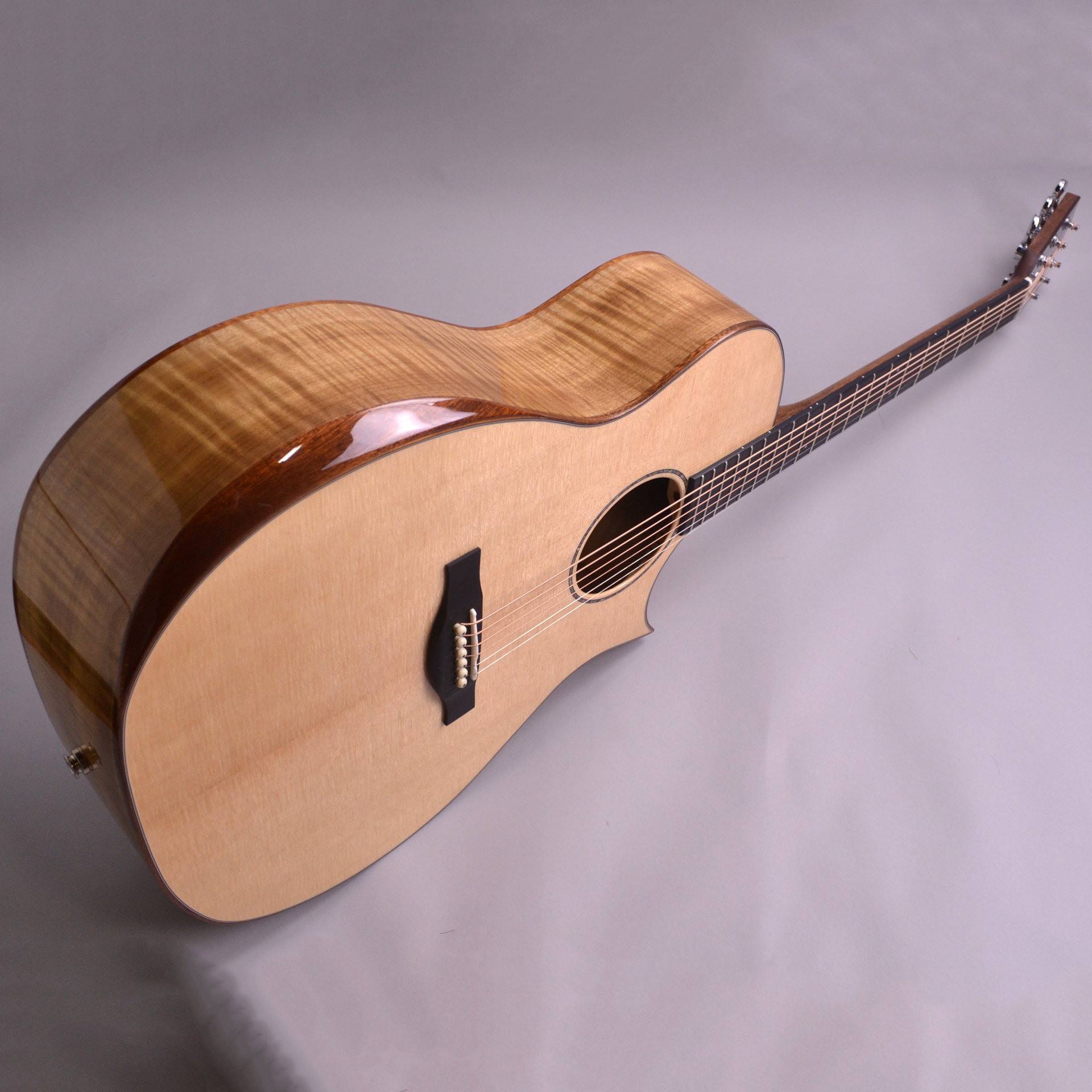 入荷情報】HEADWAY/HGAF-5100SE/FMY-C【アコースティックギター