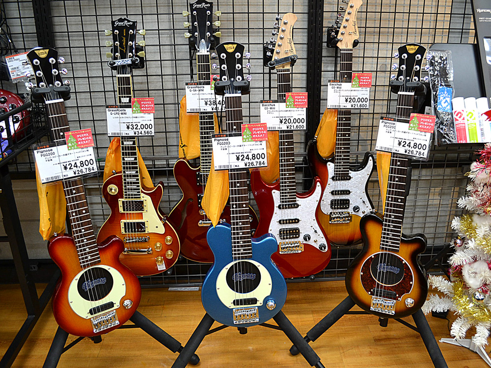 プレゼントにオススメ】可愛いミニギター入荷しました！｜島村楽器