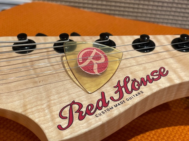 梅田ロフト】Red House Guitars ～独自仕様のヴィンテージ