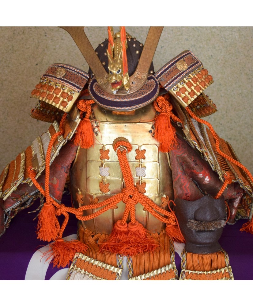 armour-yoroi-kabuto-antique-