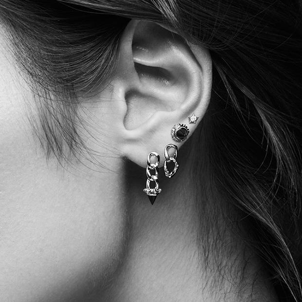 SJX W】DIAMOND STAR STUD PIERCED EARRING(6ZP5046)｜SJX公式ONLINE STORE