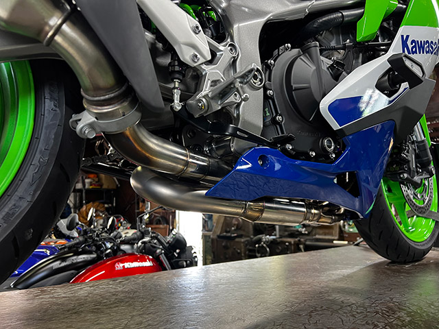 23~Ninja ZX-4R SE/RR (8BL-ZX400P) POWERBOX パイプ ｜SP忠男