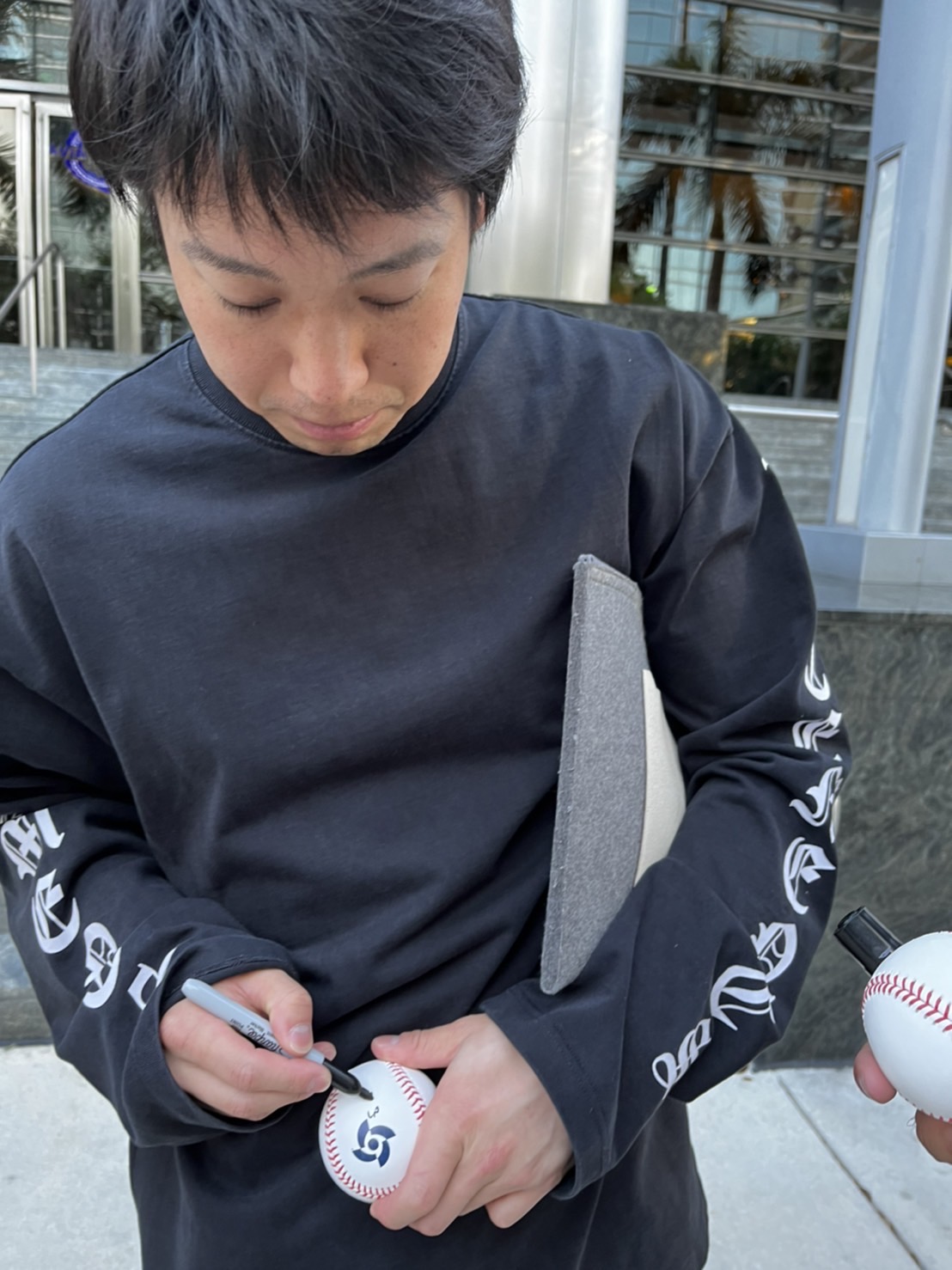 山田哲人選手＃1侍ジャパン 直筆サイン2023WBC公式ボール - SPORTS