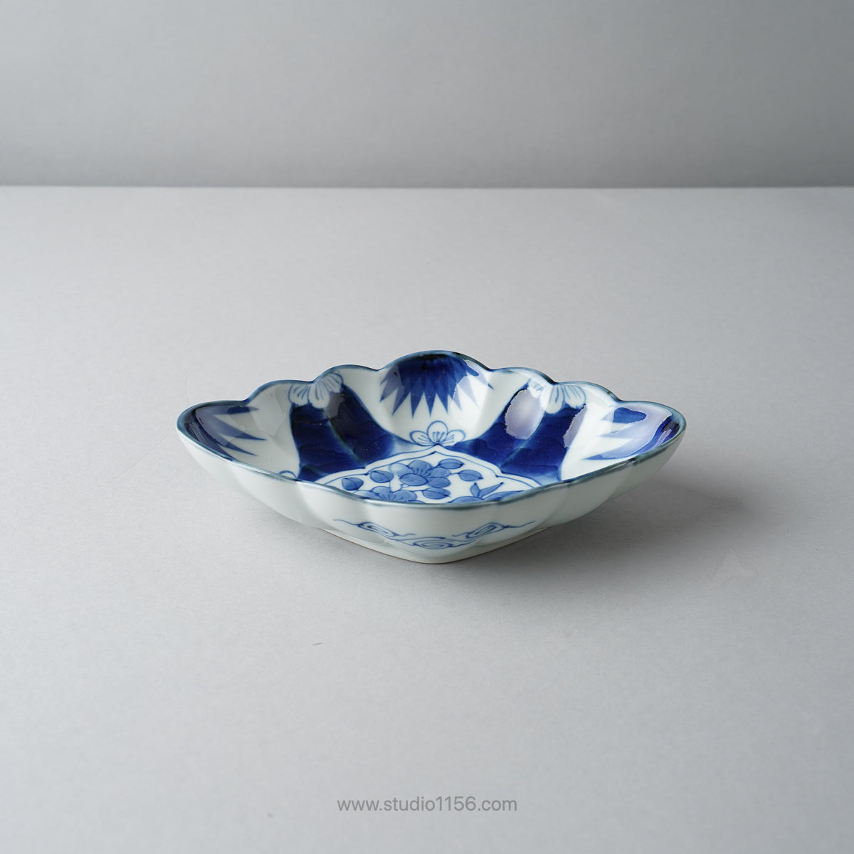 有田焼 染付 菊菱型向付 中鉢 18cm 福泉窯の通販｜Studio1156 – 【公式