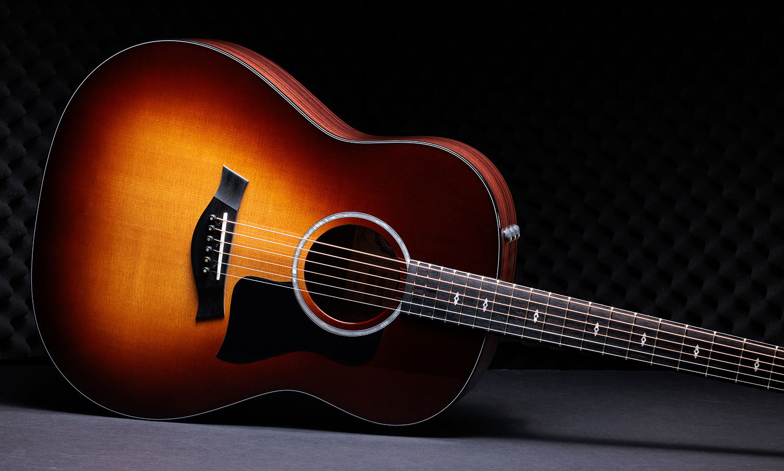 Taylor 50th Anniversary 217e-SB Plus - tobacco sunburst Folk guitar