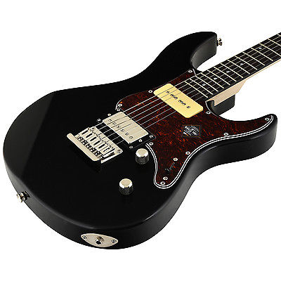 Yamaha Pacifica PAC311H - black Str shape electric guitar