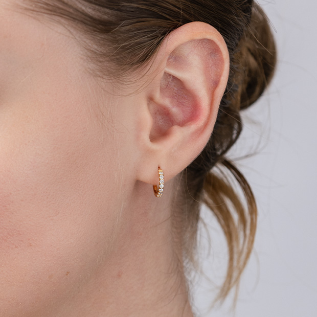 DIAMOND CLICK HOOP PIERCED EARRING(片耳用)(2ZP1585)K18 ピアス
