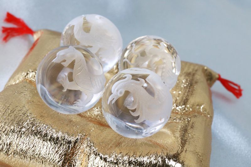 置物 四神 水晶（素）30mm セット 風水 四神獣 青龍 白虎 朱雀 玄武