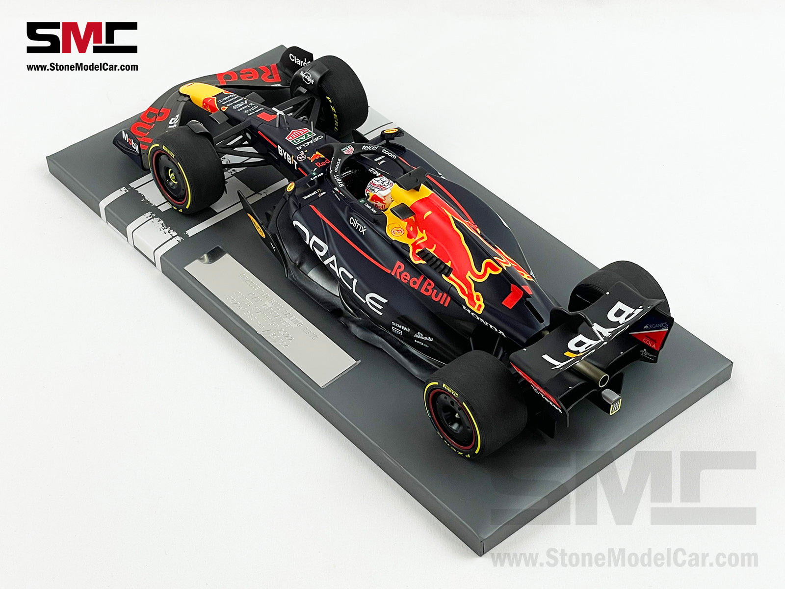 MINICHAMPS 1:18レッドブル F1 MINICHAMPS 1:18レッドブル F1 Red Bull