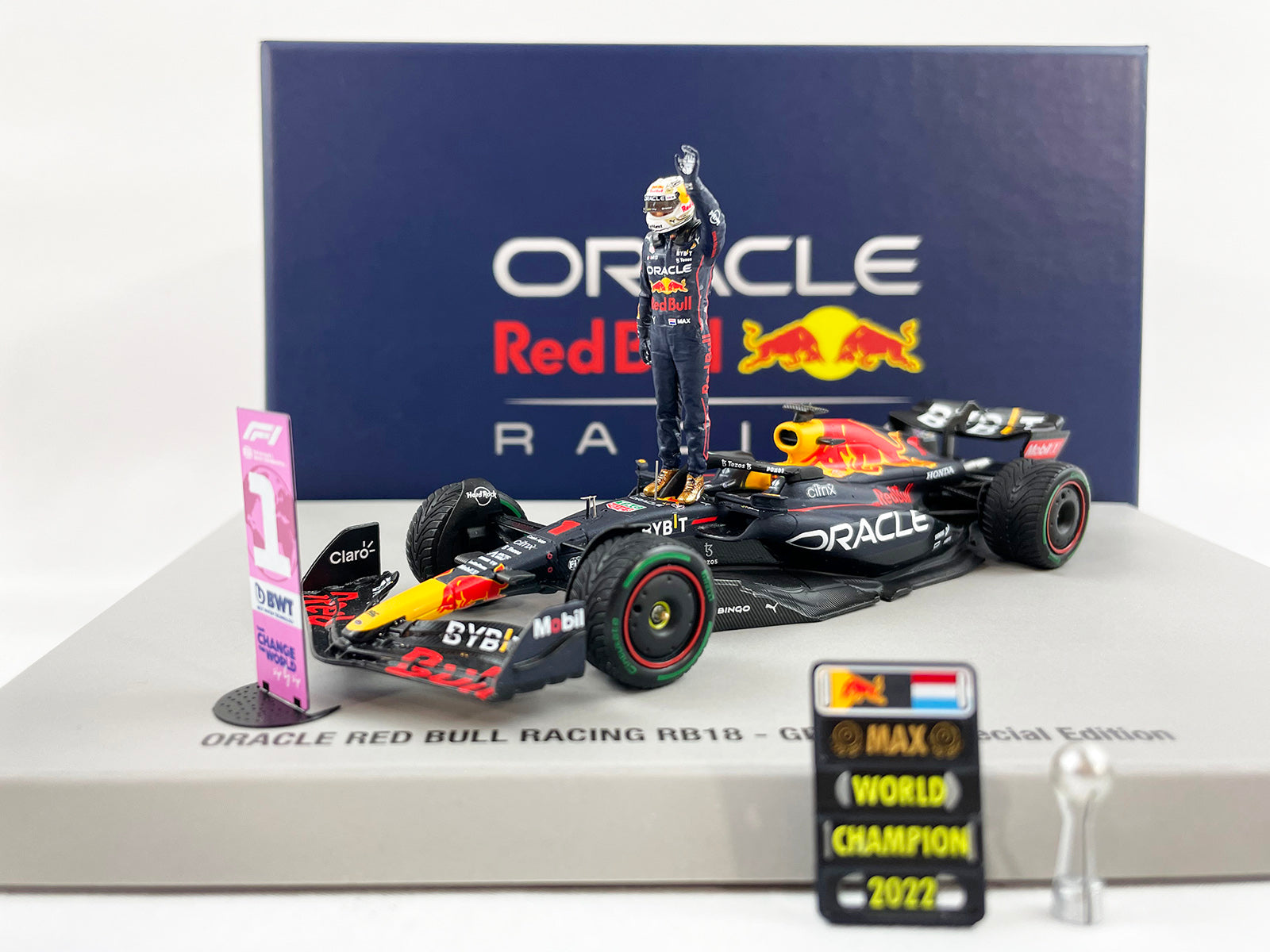 2022 F1 World Champion #1 Max Verstappen Red Bull RB18 Japan GP 1