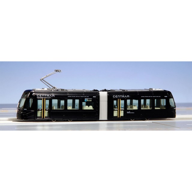 富士市内電車環状線〈セントラム〉9003（黒）14-802-3 Amazon | KATO Nゲージ 富山市内電車環状線9003 セントラム 黒 14-802