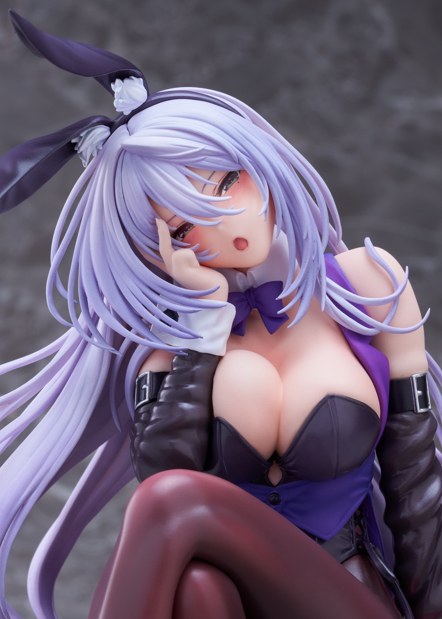 はにかみ彼女「天笠綴 Bunny Style」Illustrated by ピロ水