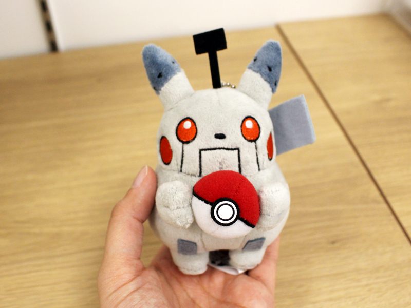 りかけいのおとこ”の研究室でポケモンたちが大騒ぎ！ サイエンスを
