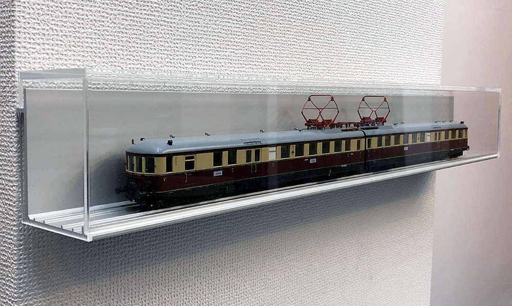 アルミ製 鉄道模型車両展示ケース | 株式会社ポポプロ