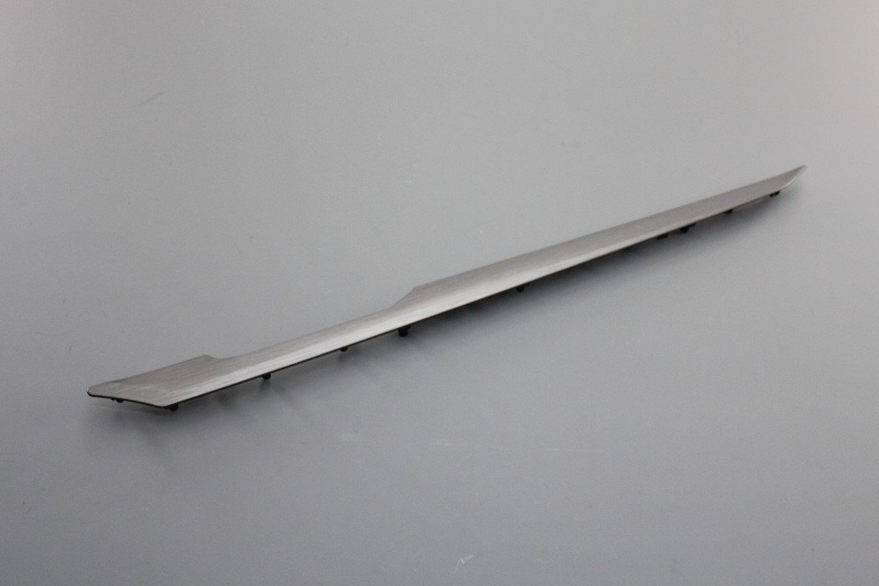 VW Golf MK8 20-on interior door panel trim (front right