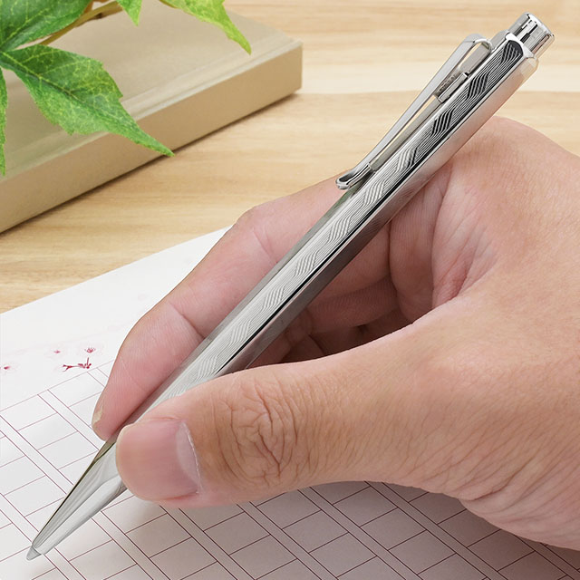 文房具・ステーショナリー GQ + CARAN d'ACHE BALL PEN CARAN D'ACHE