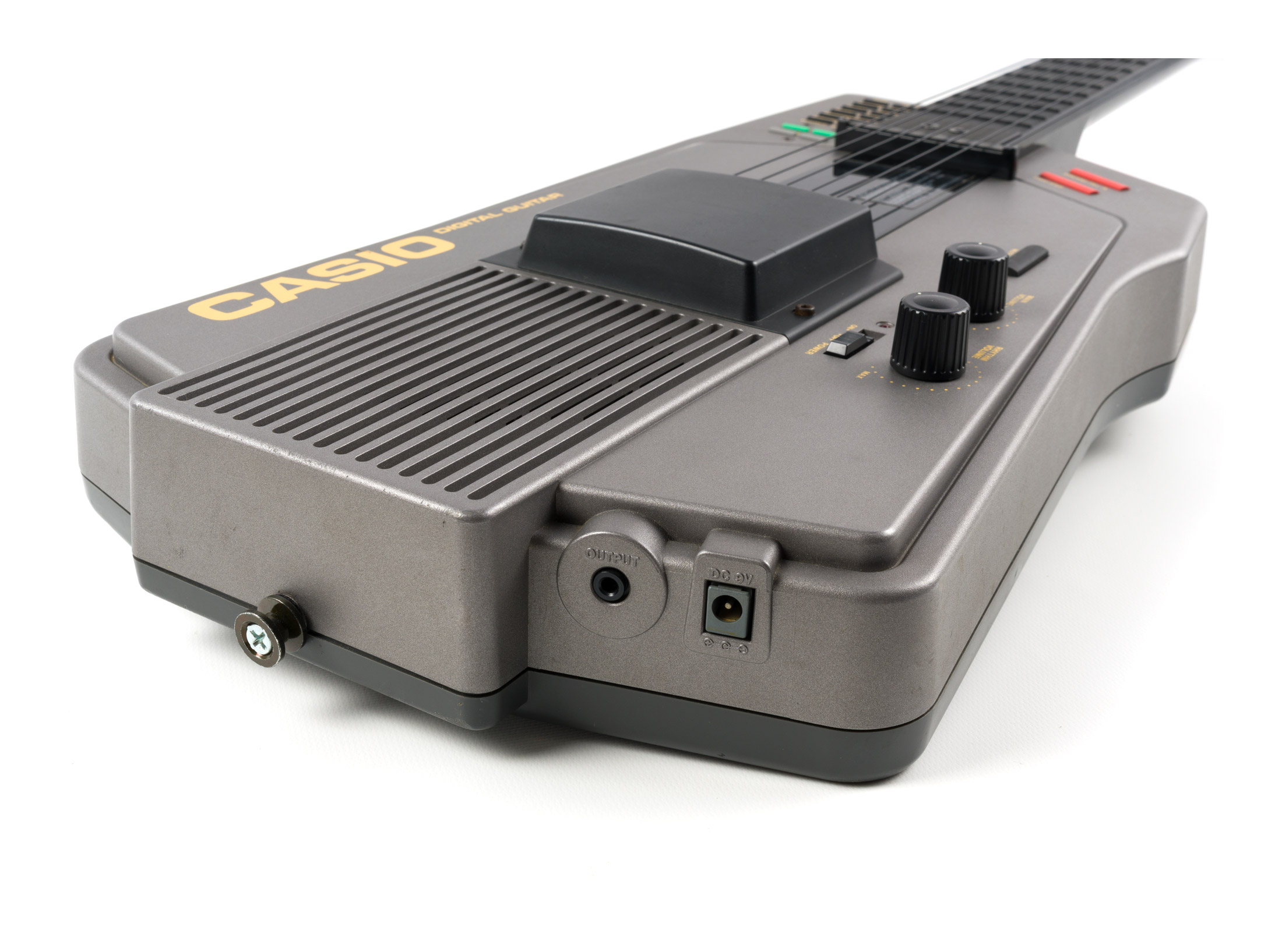 The Next Guitar: Casio DG Digital Guitars - Perfect Circuit