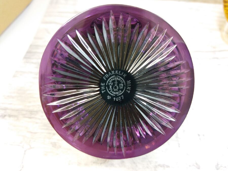 Baccarat バカラ フランクリンミント クリスタル ペーパーウェイト入荷