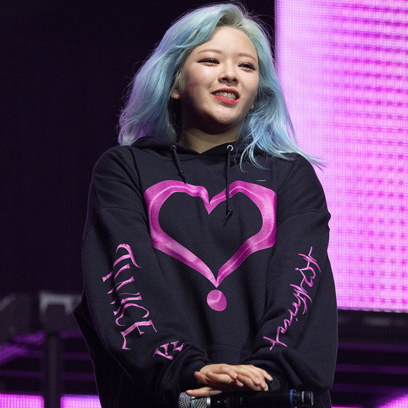 TWICE 4TH WORLD TOUR HOODIE III – PLANET STORE