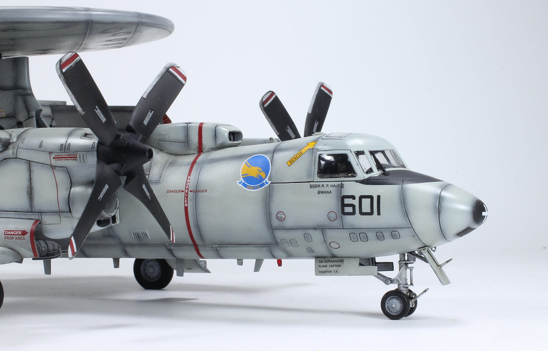 US Navy E-2C Hawkeye (Folded wings) - 1/48 Scaled Ratio Pro Built