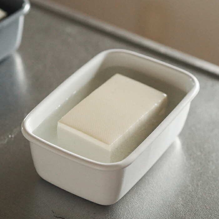 野田琺瑯 ホワイトシリーズ レクタングル深型 S | 食器と料理道具の