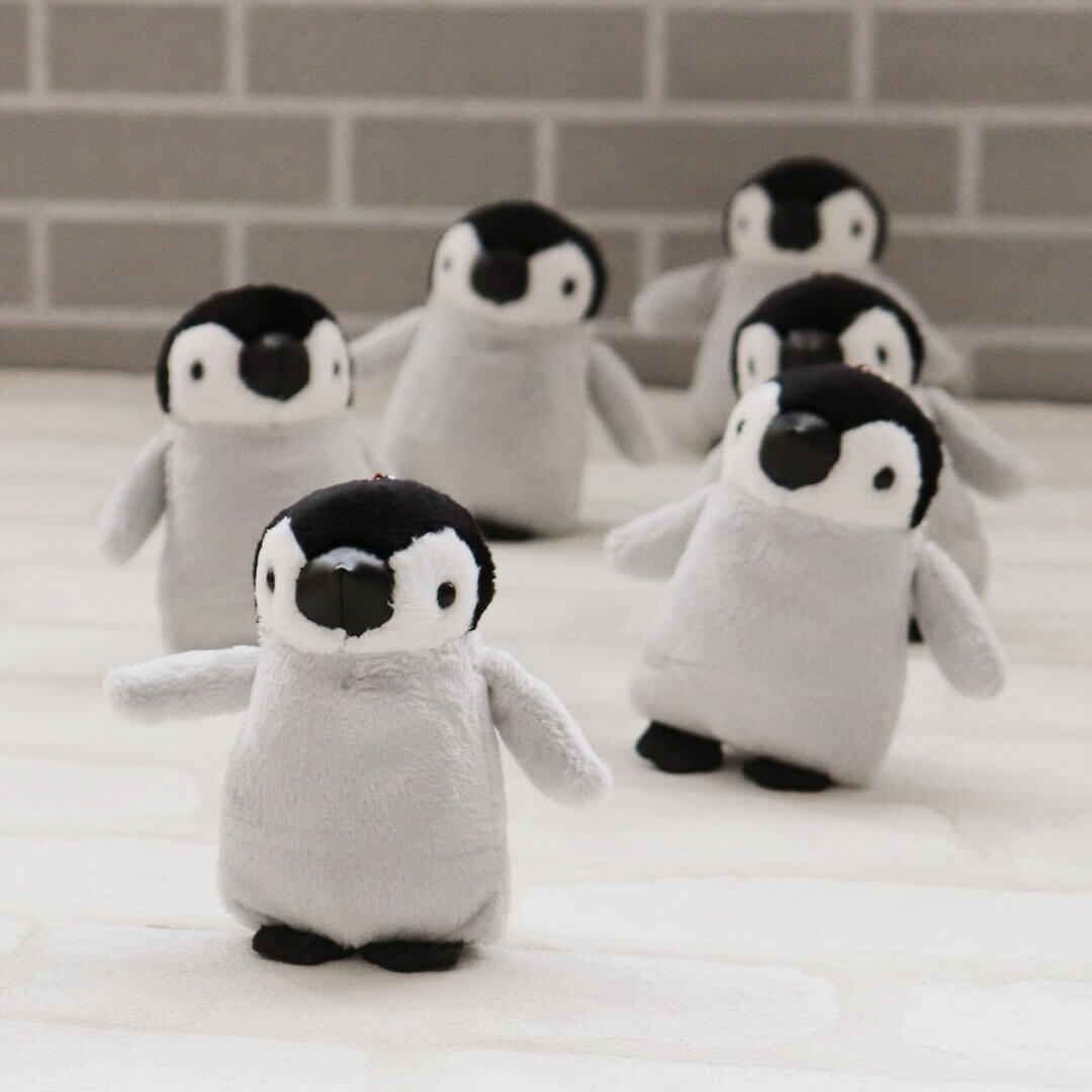 ペンギンぬいぐるみキーホルダー｜10cm プチギフトや誕生日プレゼントに