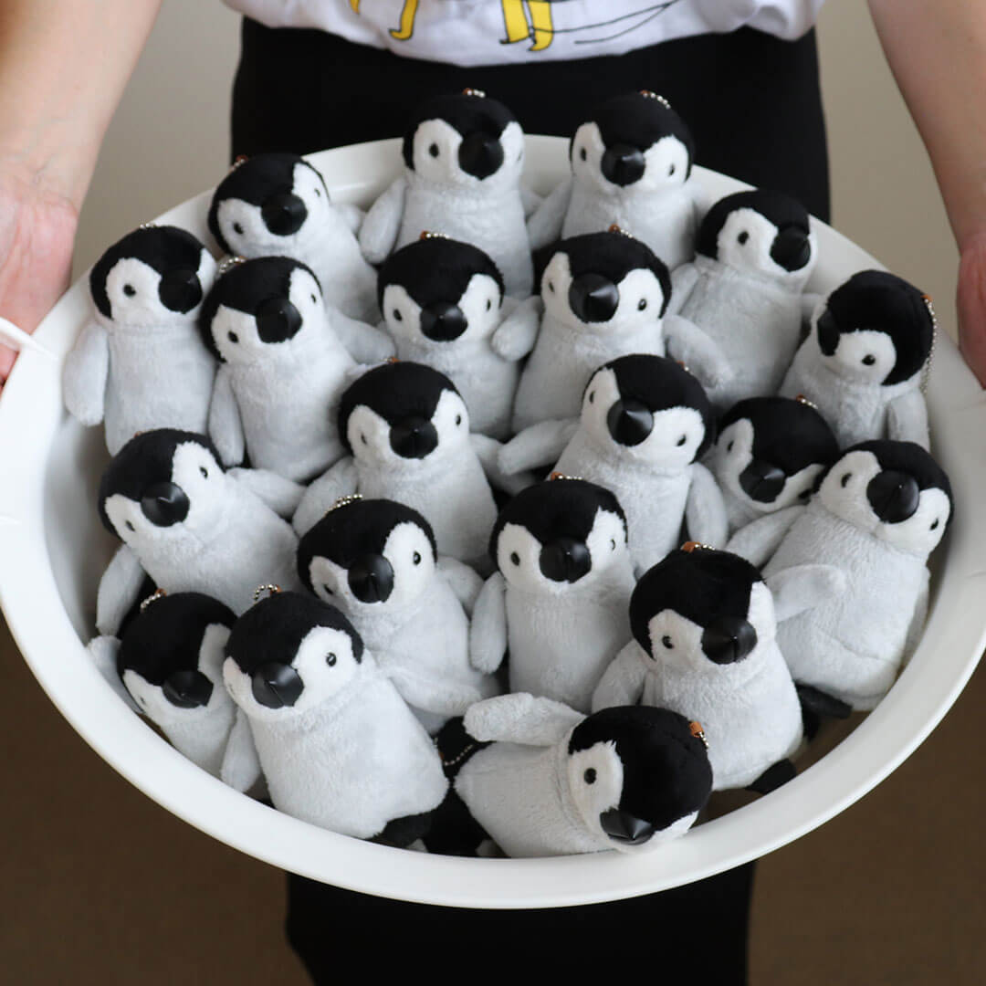 ペンギンぬいぐるみキーホルダー｜10cm プチギフトや誕生日プレゼントに