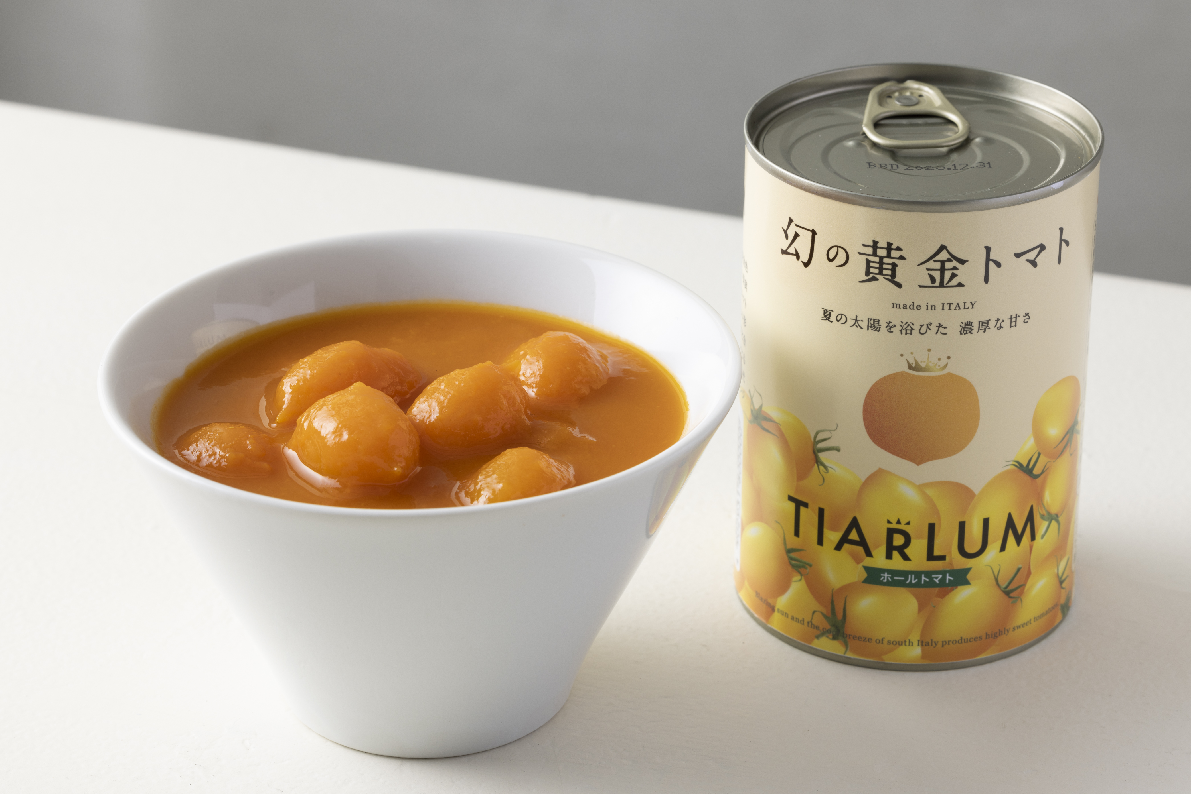クイーンズ伊勢丹ネットショップ / 幻の黄金トマト Tiarlum(ティアラム)