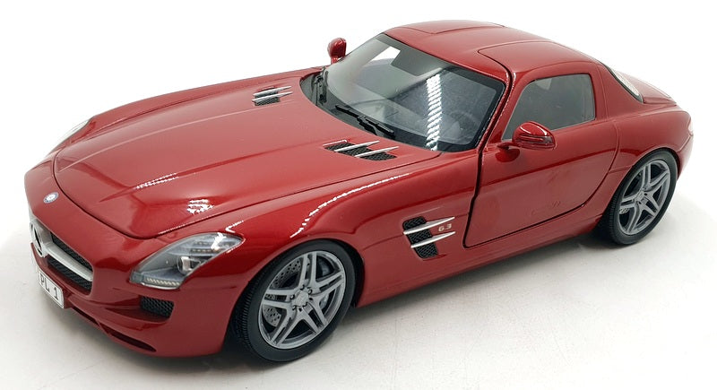 Minichamps 1/18 scale Diecast DC8524K - Mercedes-Benz SLS AMG