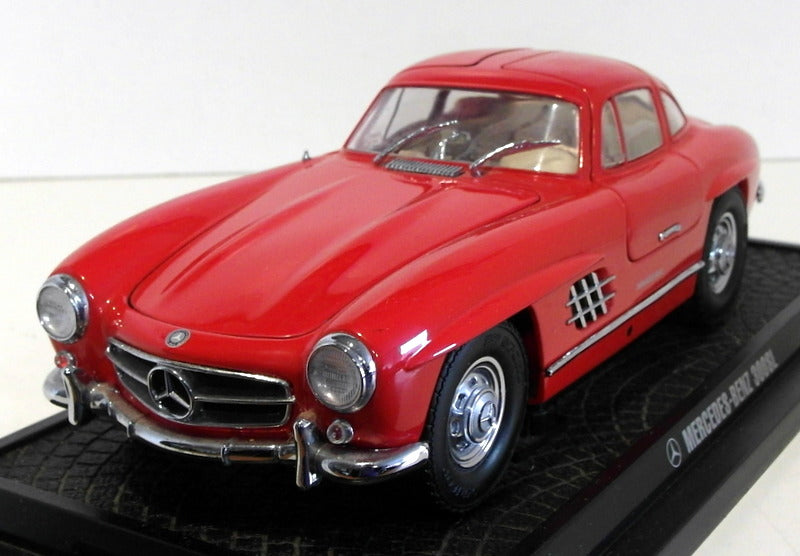 Kyosho 1/18 Scale Diecast 08091R - Mercedes Benz 300SL - Red