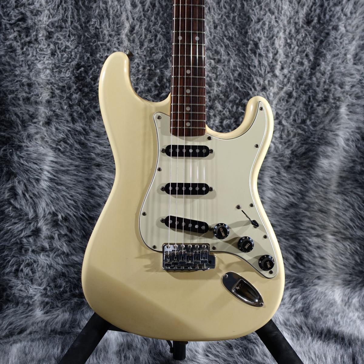 Fender Japan ST-72 フェンダージャパン ストラトキャスター Fender Japan ST72-55 <フェンダージャパン>｜平野楽器 ロッキン