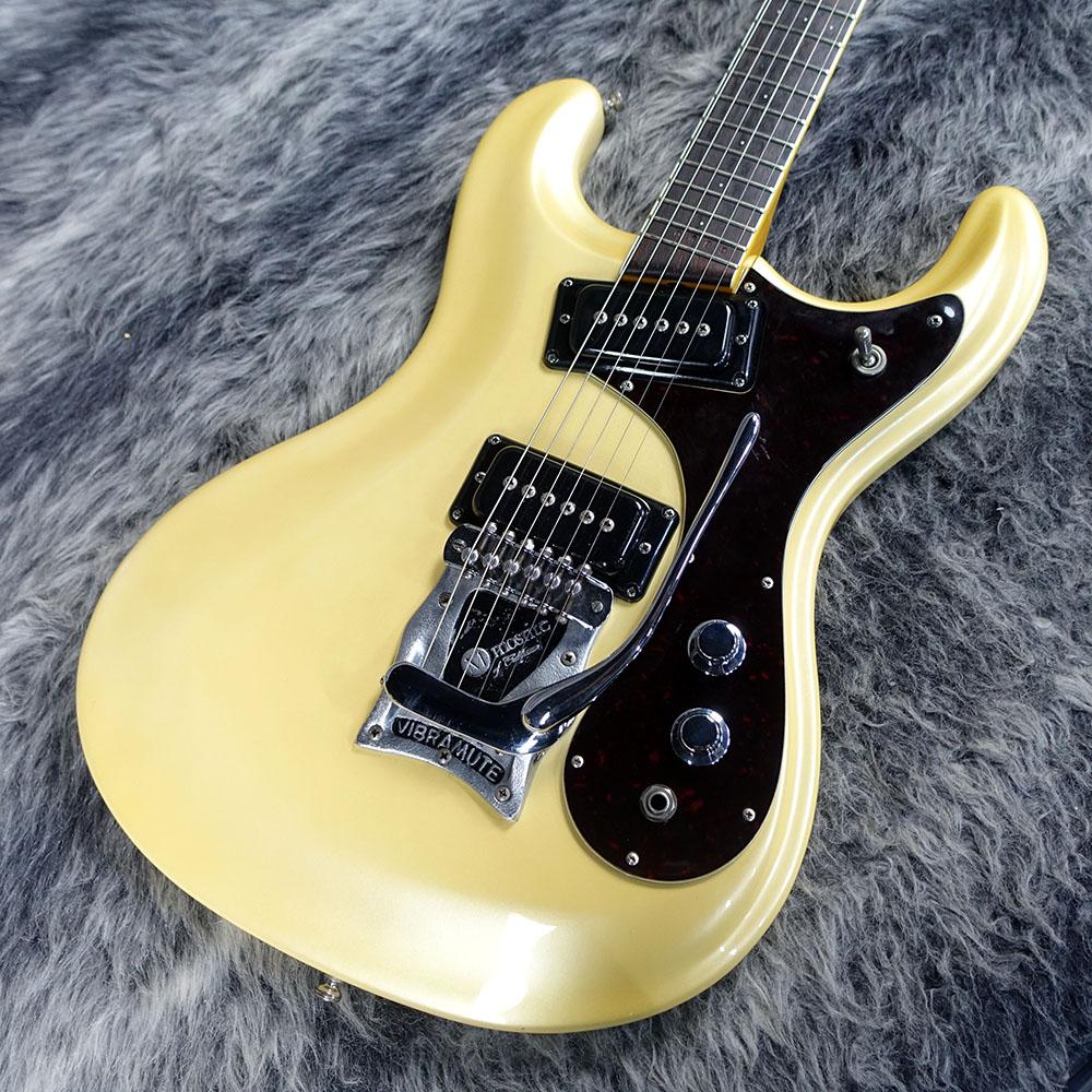 【早い者勝ち】最新モデル！Mosrite モズライト ペパーミントホワイト 早い者勝ち】最新モデル！Mosrite モズライト ペパーミントホワイト