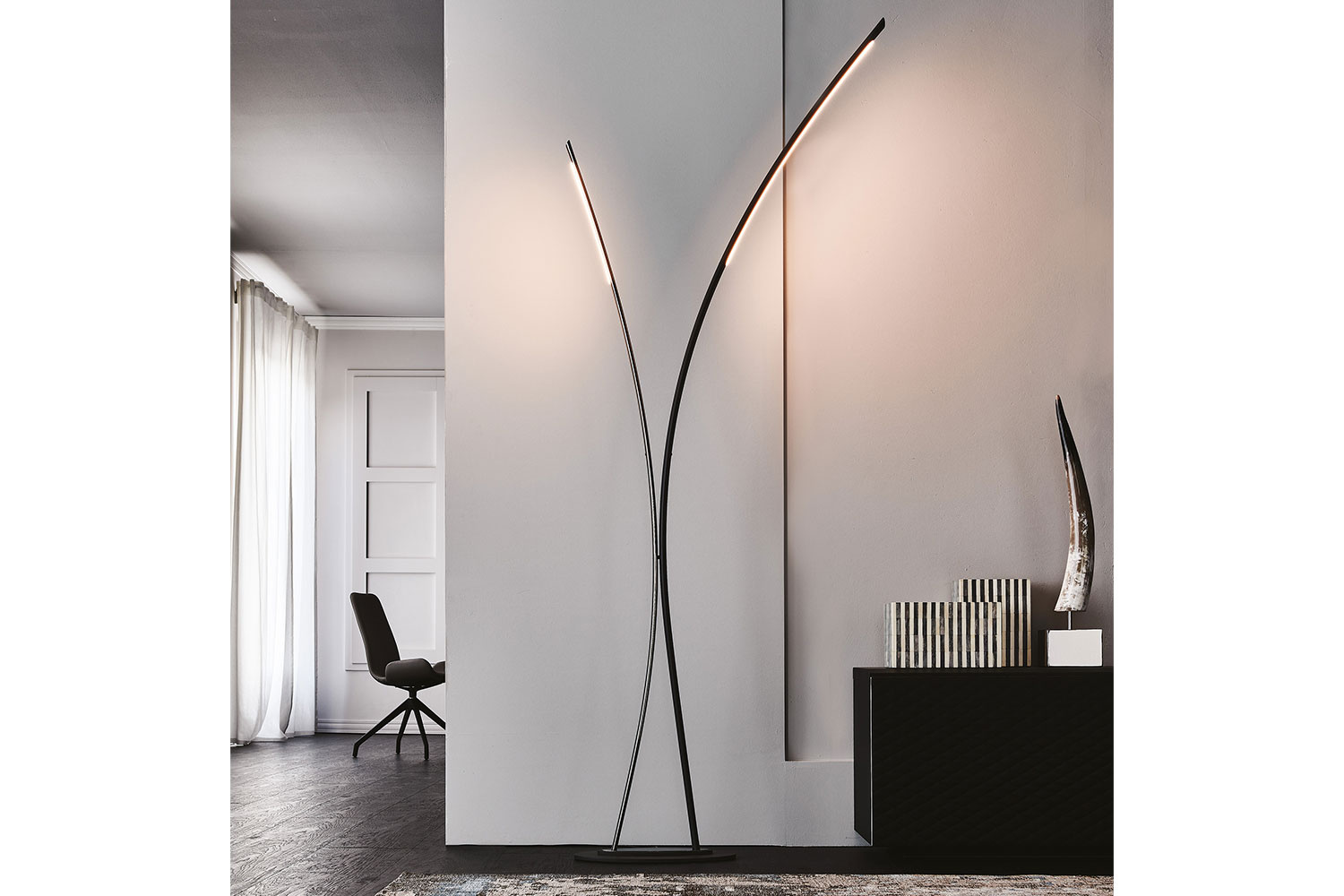 Twin Floor Lamp by Cattelan Italia • room service 360°