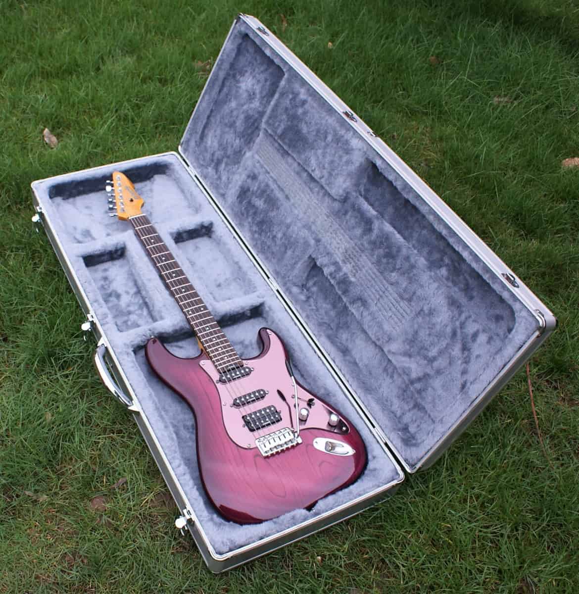 Stunning & Pristine 1998 Levinson Blade RH-4, Mystic Violet