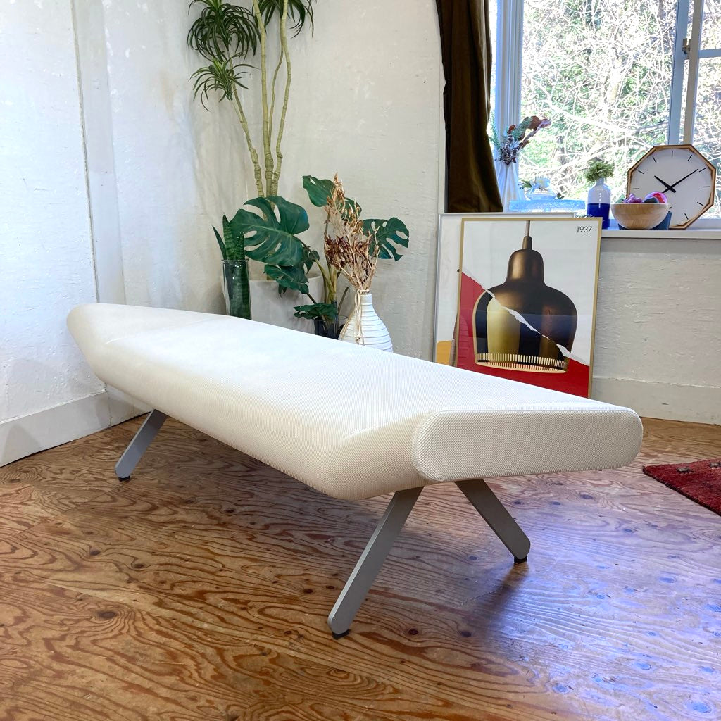 カッシーナイクスシー / Cassina ixc. ブーメラン / BOOMERANG ベンチ