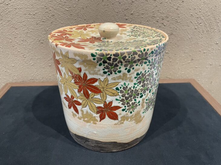 赤絵金襴手丸水指 松古窯 佐久間芳丘 三重県 松阪 萬古焼 赤絵金襴手丸