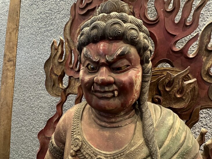 木彫 不動明王坐像」 ｜骨董品買取 緑和堂