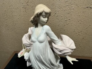 リヤドロ『春の輝き』 ｜骨董品買取 緑和堂
