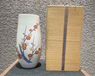 伊藤 北斗 作『釉刻色絵金銀彩ぐい呑』 買取価格相場｜骨董品買取 緑和堂