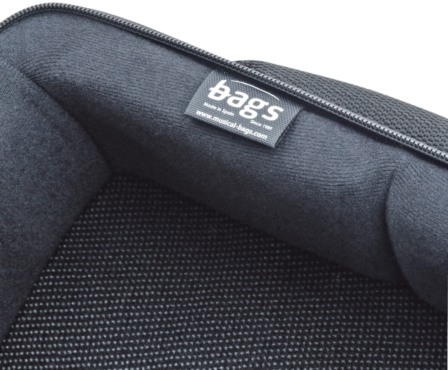 bags バッグス EF4TR M-BLK トランペット トリプルケース 3本用 4本用