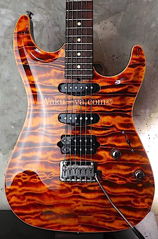 上質な ハカランダに ベンガル仕様の Killer Quilt Topを備えた、無敵