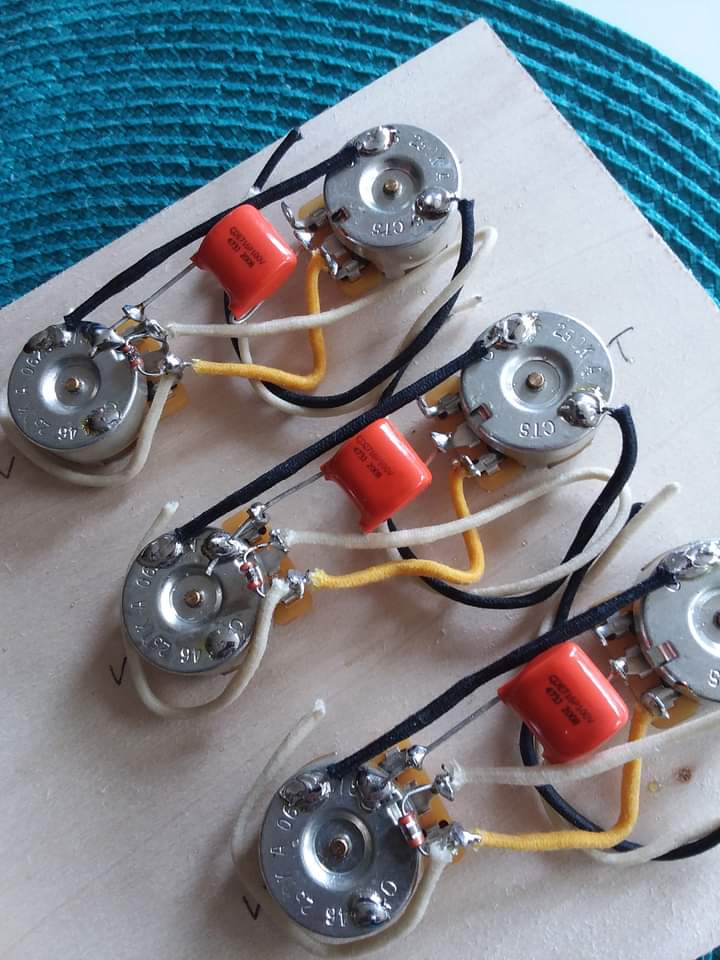 Gavitt Single Conductor Vintage Cloth Wire