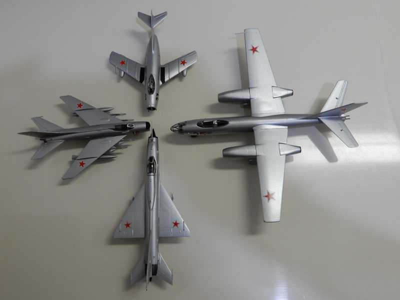 ミニジェット機シリーズでソ連機を作る (タミヤ 1/100) ＞ 特集 タミヤ